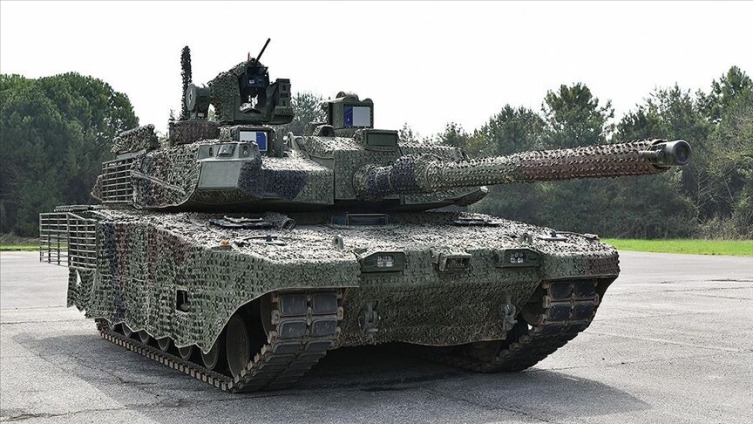 Altay Tankı 'AKKOR Aktif Koruma Sistemi' ile donatıldı